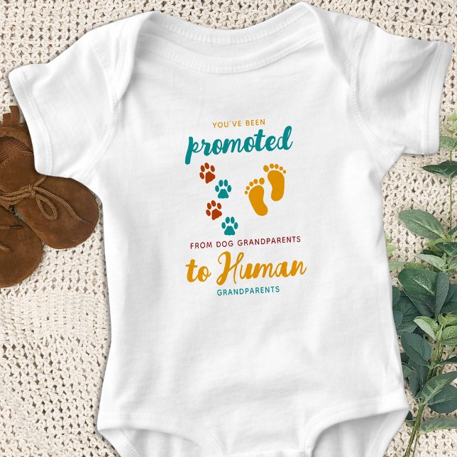 Retro-befordrad Hund-Gravid för morföräldrar T Shirt (Skapare uppladdad)