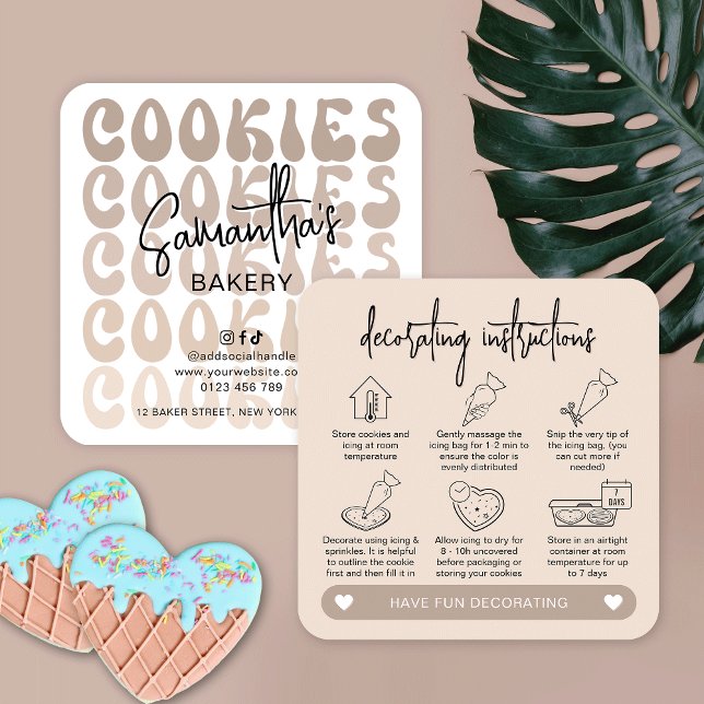 Retro Beige DIY Cookie Decorating Instructions Fyrkantigt Visitkort (DIY cookie kit instructions cards in a trendy beige design featuring retro fonts and care icons)