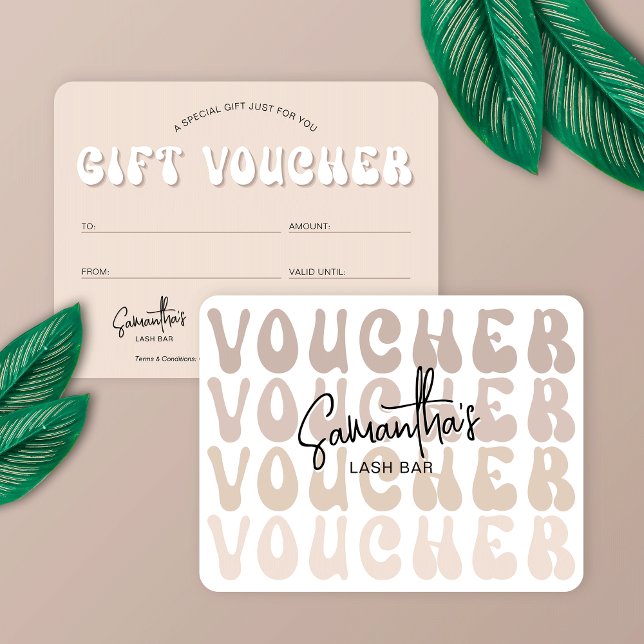 Retro Beige Trendig Beauty Salon Logotyp Gift Vouc Kort (Embrace the nostalgia with these beige and white retro gift vouchers)