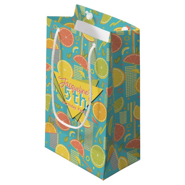 Retro Blå Sommar Citrus Frukt Födelsedag (Framsidan Vinklad)