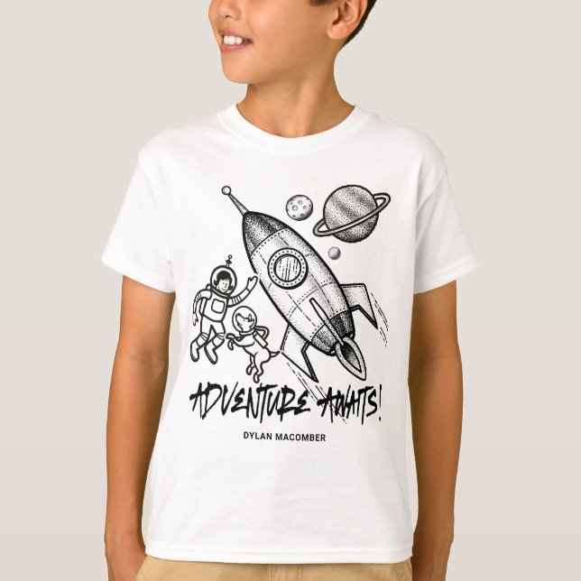 Retro Black White Space Travel Rocket Astronaut T Shirt (Framsida)