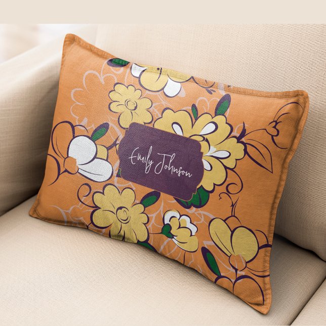 Retro Blommig Tusenskönas Orange Höst Anpassat Nam Prydnadskudde (Retro Floral Daisy Orange Autumn Custom Name Accent Pillow)