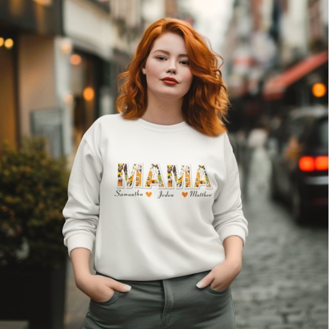 Retro Blommigt MAMMA Sweatshirt with Kids' Namn T Shirt (Skapare uppladdad)