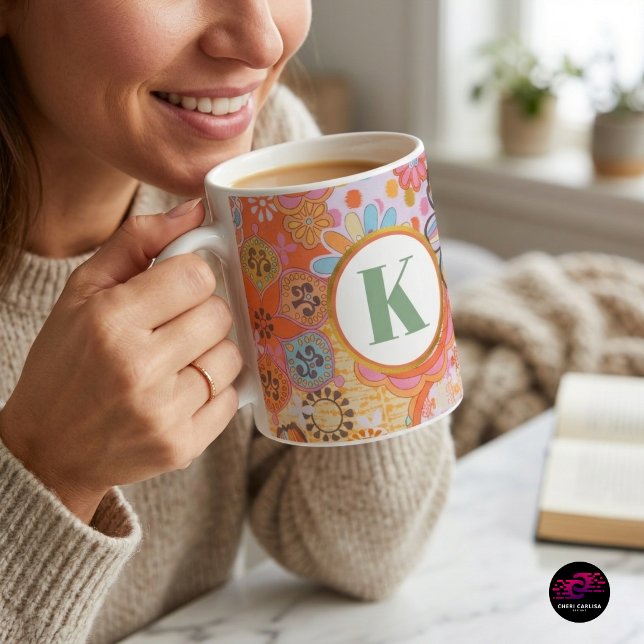 Retro blomster monogram groovy mönster kaffemugg (Coffee tastes better with a little flower power ☕🌼)