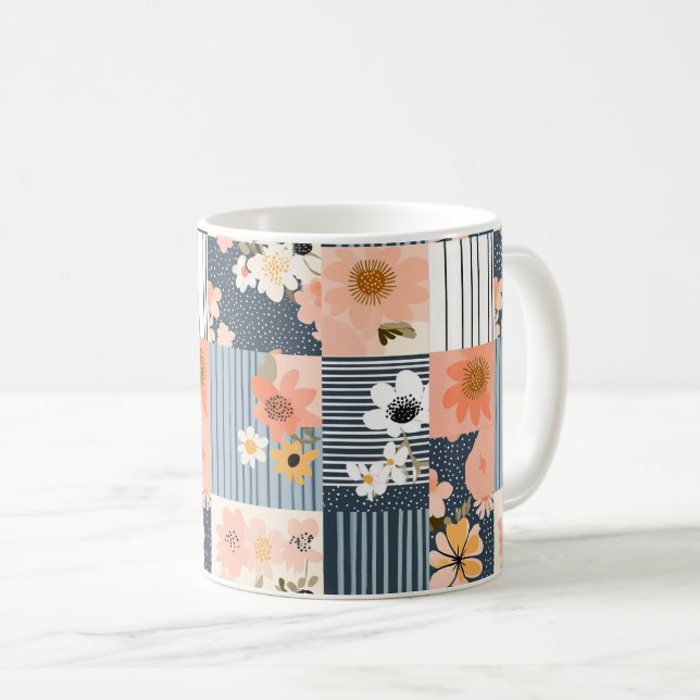 Retro blomsterpatchwork i rosa och blått kaffemugg (Framsida höger)
