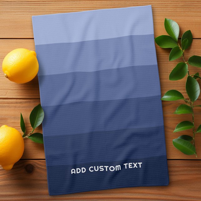 Retro Blue Rand med enkel Sans Serif Namn Kökshandduk (Retro Stripes Custom Kitchen Towel)