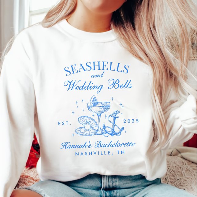 Retro Blue Seashells & Bröllop Klockor Bachelorett T Shirt (Skapare uppladdad)