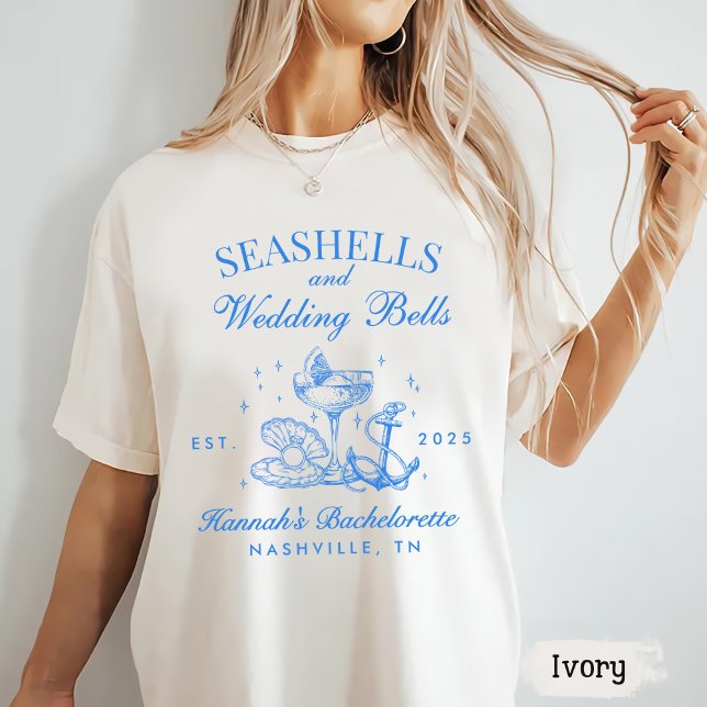 Retro Blue Seashells & Bröllop Klockor Bachelorett T Shirt (Skapare uppladdad)