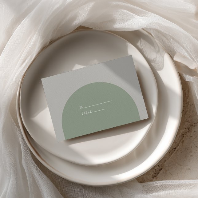 Retro Bohemsk Ljust Grönrustik Bågbåge Bröllop Placeringskort (Skapare uppladdad)