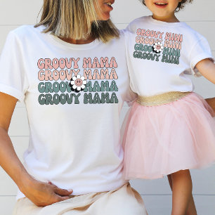 Retro Boho Groovy Mamma Daisy Flower Repetera text T Shirt