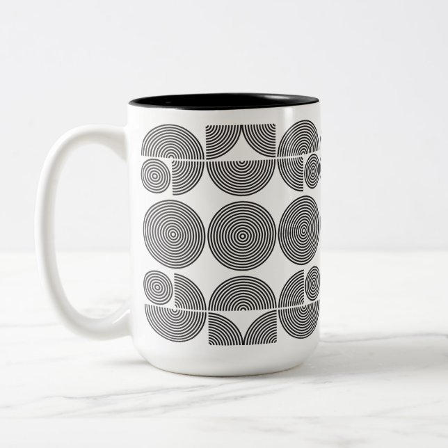 retro boho stil modern svart geometrisk mönster Två-Tonad mugg (Vänster)