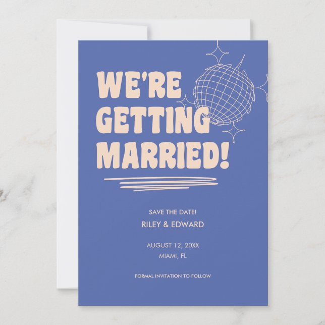 Retro Bold "We're Getting Married" Blue Wedding Spara Datumet (Framsida)