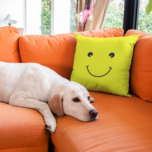 Retro Bright Gult Smile Kudde (Bright Yellow Smile Throw Pillow)