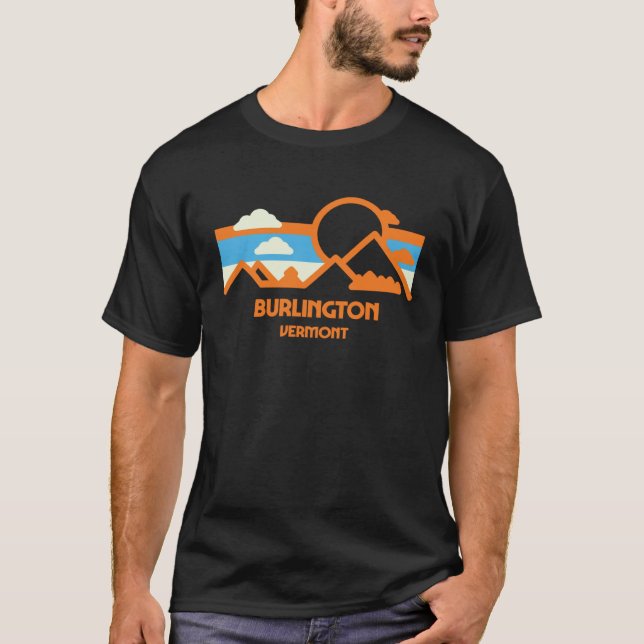 Retro Burlington Vermont Mountain Range Sunset T Shirt (Framsida)