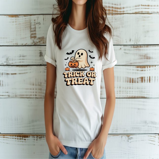Retro Bus eller godis Halloween Cute Ghost T Shirt (Skapare uppladdad)