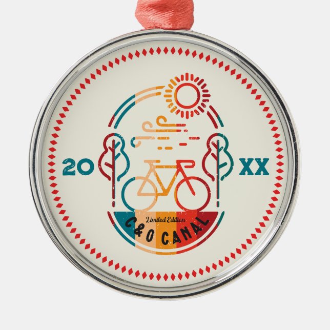 Retro C och O Canal Bike Trail. Julgransprydnad Metall (Framsidan)