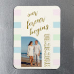 Retro Cabana Rand Bröllop Magnet<br><div class="desc">Våra eviga varelser! Retro-rosa,  grönt och blå kabana-rand,  med beige och bruna toner för ett bröllop på sommar,  strand eller destination. Fotomall via Pixabay med licens enligt CC0 och måste ersättas med ditt eget foto</div>