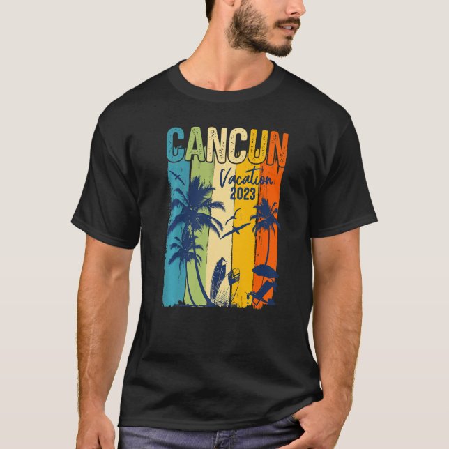 Retro Cancun 2023 Mexico Family Vacation Group Pre T Shirt (Framsida)