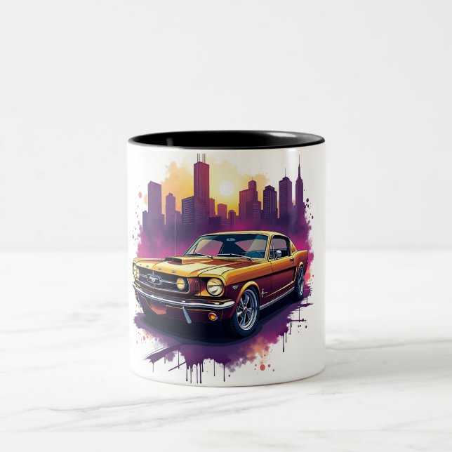 Retro Car and Cityscape Art Två-Tonad Mugg (Center)