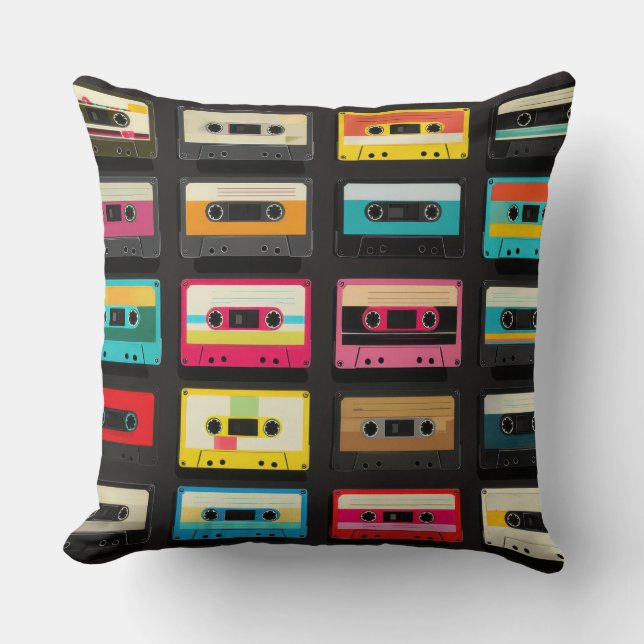 Retro Cassette Tape Pattern – Vintage Music  Kudde (Framsida)