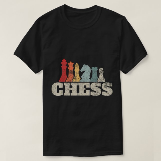 Retro Chess Pieces Design T Shirt (Design framsida)