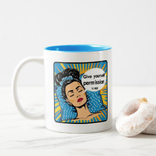 Retro-Chic: Vintage PIP Art-inspirationsoffert Två-Tonad Mugg