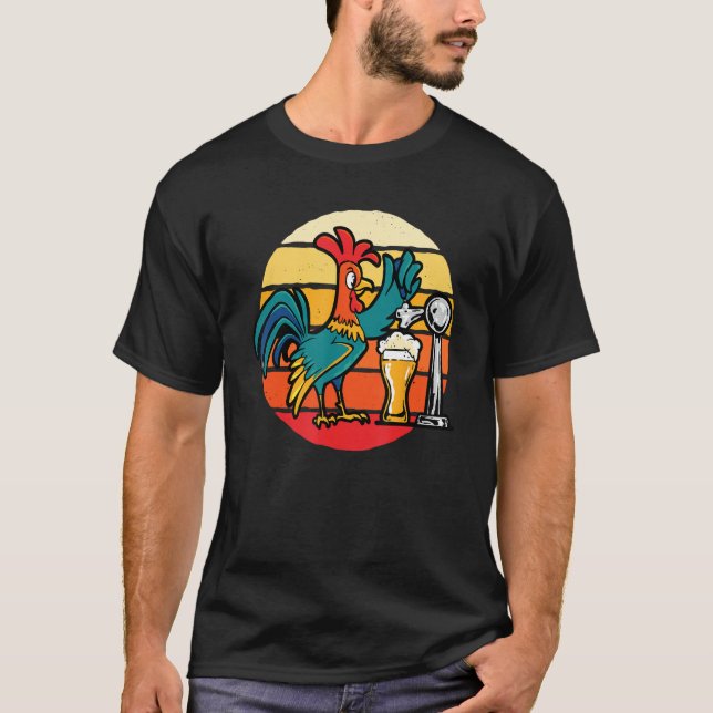 Retro Chicken Tupp Beer Drinking Funny Farm Ani T Shirt (Framsida)