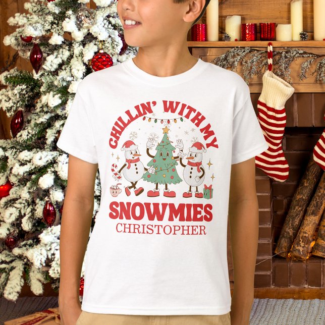 Retro Chillin' Med Mina Snökompisar Jul T Shirt (Skapare uppladdad)