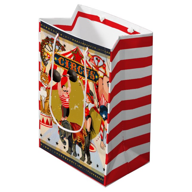 Retro Cirkus Födelsedagsfest Förpackade Godsaker (Framsidan Vinklad)