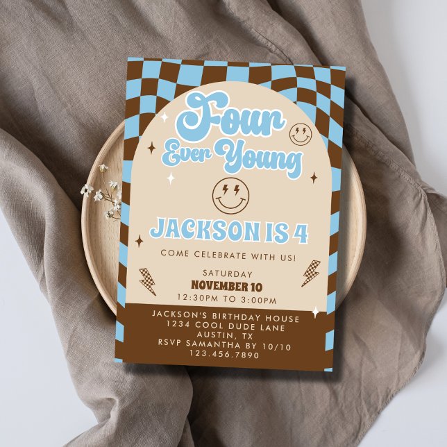 Retro Cool För Evigt Unga Pojkar 4-års Födelsedags Inbjudningar (Skapare uppladdad)