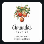 Retro Coola Julgran Dekorations Business Fyrkantigt Klistermärke<br><div class="desc">Affärsmärken med illustration av vintage stil. Tre röda jultomter omgivna av grönt och bär. Snyggtens återutformning.</div>