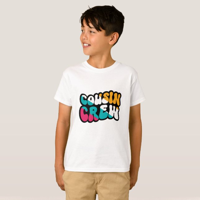Retro Cousin Crew T Shirt (Hel framsida)