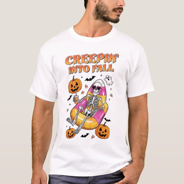 Retro Creepin into Fall Halloween T Shirt (Framsida)