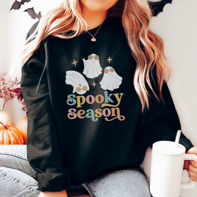 Retro Cute Ghost Halloween Sweatshirt (Skapare uppladdad)