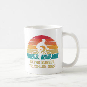 Retro cykel solnedgång anpassad triathlon kaffemugg