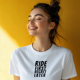 Retro cykel Tjej Ironi svart T Shirt
