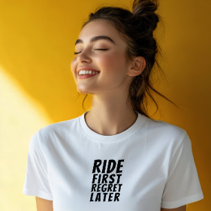 Retro cykel Tjej Ironi svart T Shirt