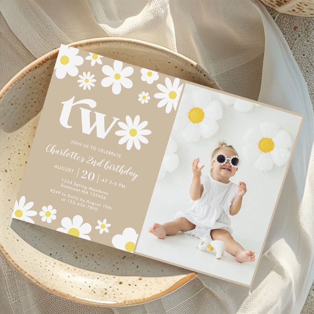 Retro Daisy 2 Blommigt Foto på födelsedagen 2 Inbjudningar (Skapare uppladdad)