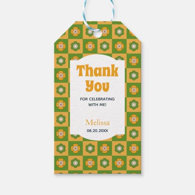 Retro Daisy Blommigt Checkated Birthday Tack Presentetikett (Framsidan)