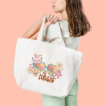Retro-Daisy, regnbåge och fjärilsoffert Tygkasse<br><div class="desc">Den här utformningen med citatet "Du är magi" och en retrografik med färgstarka regnbågar, vilda blommor och fjärilar är perfektens sätt att uttrycka din unika och positiva personlighet! Den reflexmässiga designen har en levande regnbåge omgiven av en vacker mängd vilda blommor och fjärilar, som påminner om naturens skönhet och dina...</div>
