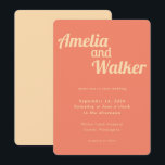 Retro Delight Peach och Apricot Bröllop Inbjudningar<br><div class="desc">Vi presenterar vår "Retro Delight"-inbjudan, där enkelhet möter vintagens charm. Den här designen är en harmonisk blandning av modern minimalism och nostalgiskt inslag, som skapar en unik visuell upplevelse för din speciella dag. Utformningen har en aprikosliknande orange som ger ett dynamiskt, energiskt och roligt popup från färg, som påminner om...</div>