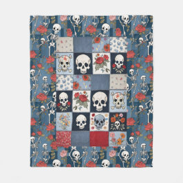 Retro Denim Patchwork with Ro Döskallars Skeletons Fleecefilt