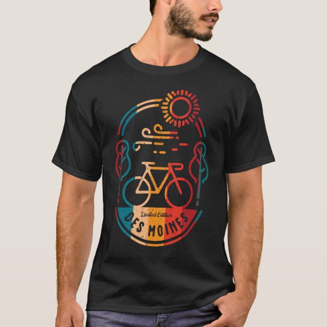 Retro Des Moines Bike Trail. T Shirt (Framsida)