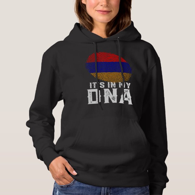 Retro Det är i min Dna Fingerprint Armenia Flagga T Shirt (Framsida)