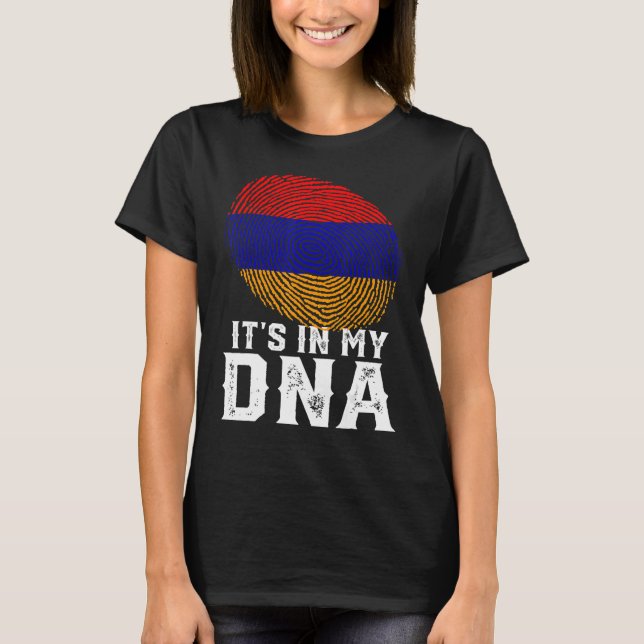 Retro Det är i min Dna Fingerprint Armenia Flagga T Shirt (Framsida)
