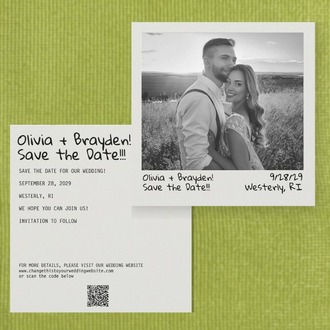 Retro direktkamera B&W Foto QR-kod Spara Datumet (Square retro instant camera style wedding save the date with your photo in black and white)