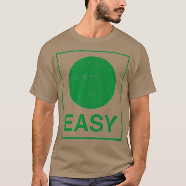 Retro Easy Skiing Sign Funny Ski Graphic T Shirt (Framsida)