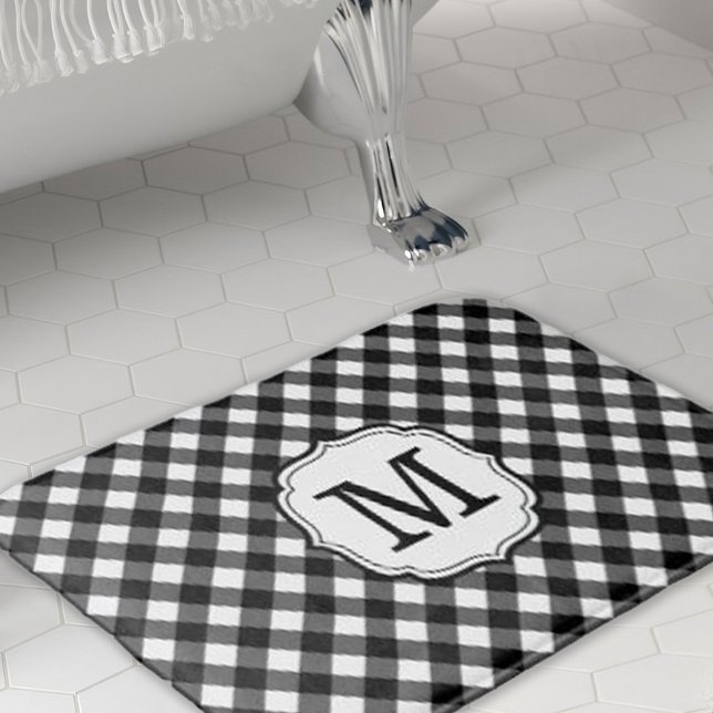 Retro Elagant Personalized Gingham Bath Mat Badrumsmatta (retro elegant personalized black and white gingham check bath mat)