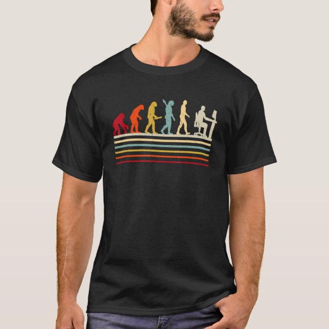 Retro Evolution of Man Computer Programmer Geek T Shirt (Framsida)