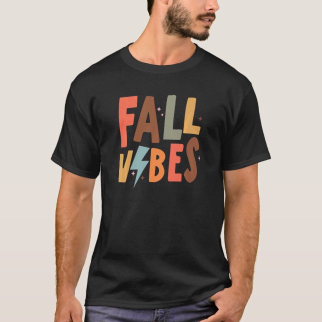 Retro Fall Vibes Lightning Bolt Happy Fall Thanksg T Shirt (Framsida)